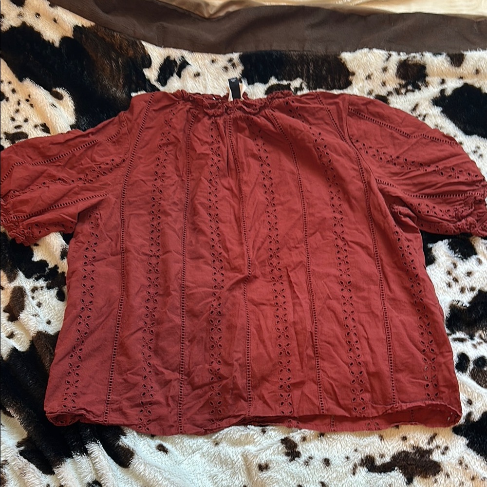 Universal Thread Red Puff Sleeve Ruffled Blouse